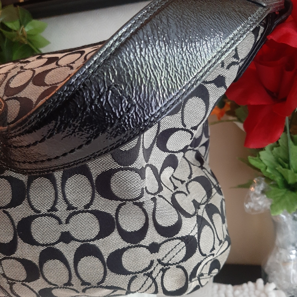 Coach purses - Picture 6 of 16